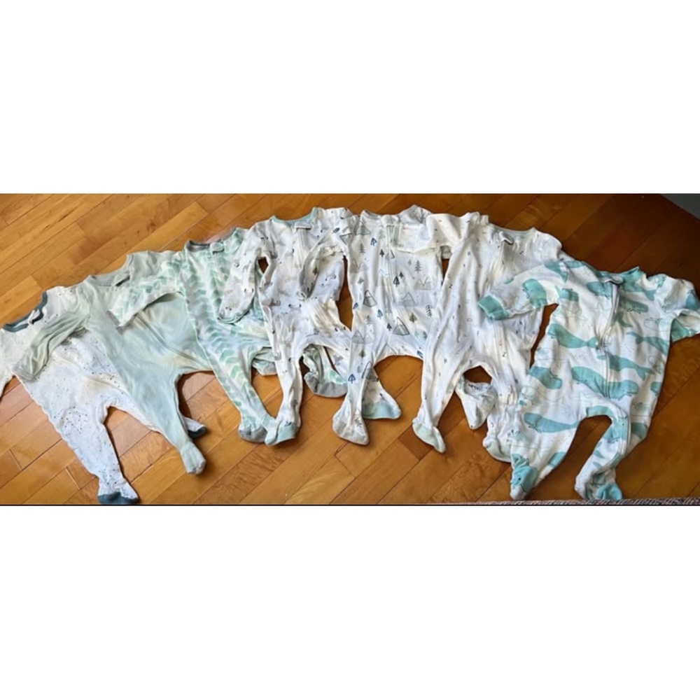 Baby footie pajamas